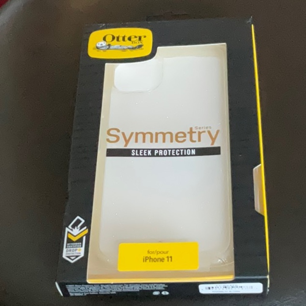 OtterBox Symmetry Series Case for iPhone 11 - Clear